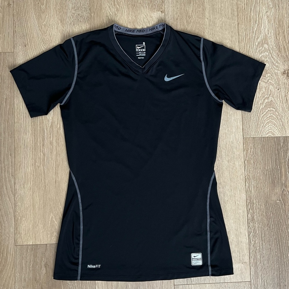 Nike Pro Dri-FIT Short Sleeve Shirt